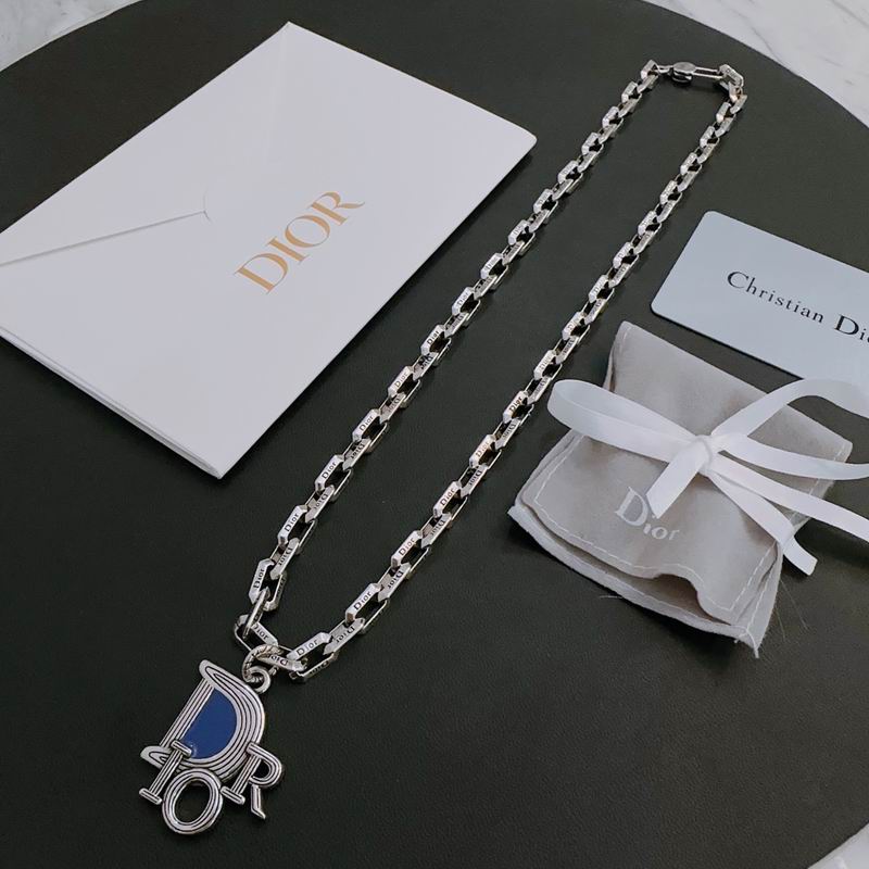 Dior Necklace 04lyr228 (8)